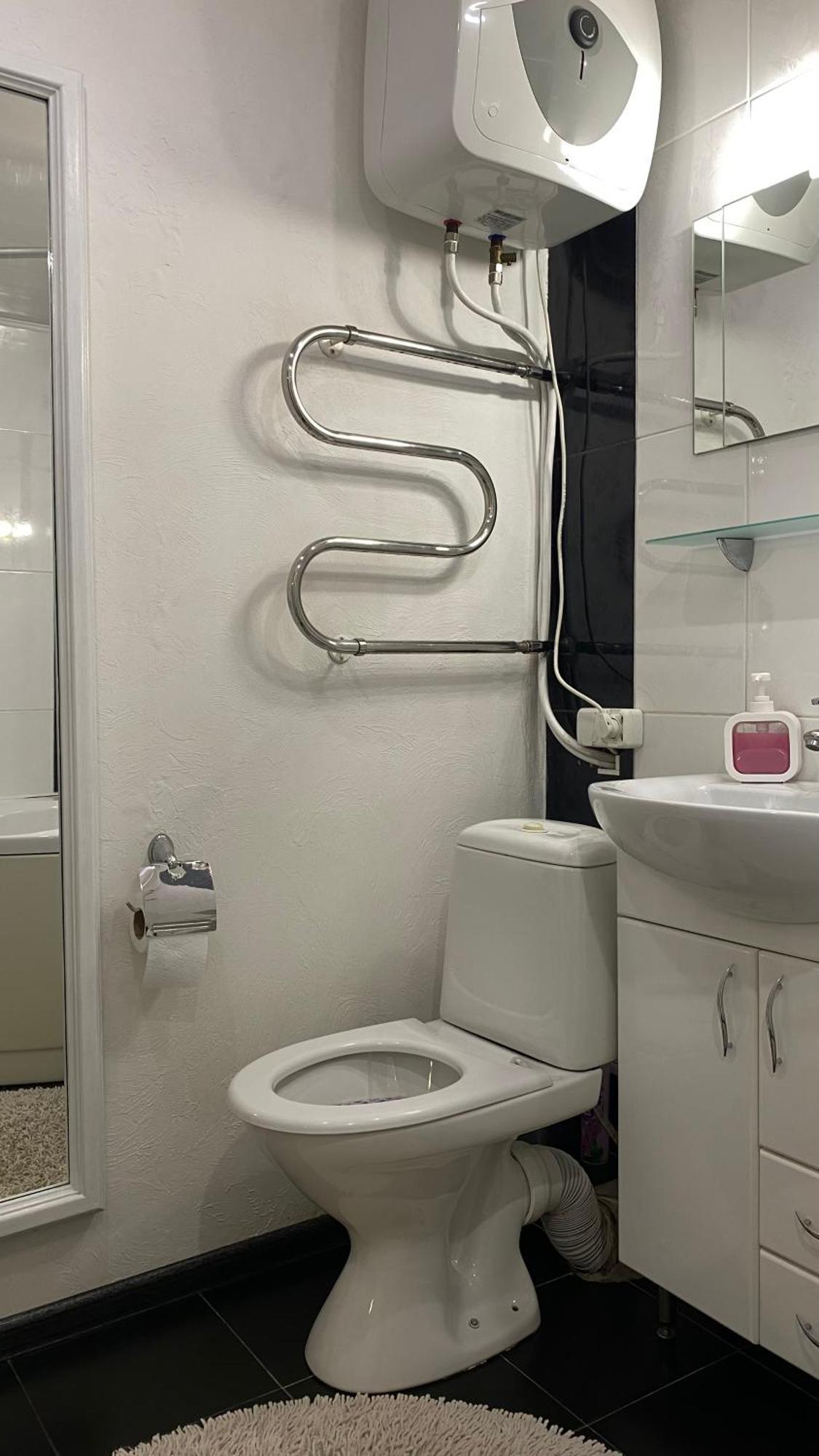 Apartment In The Center Cherkasy Bagian luar foto